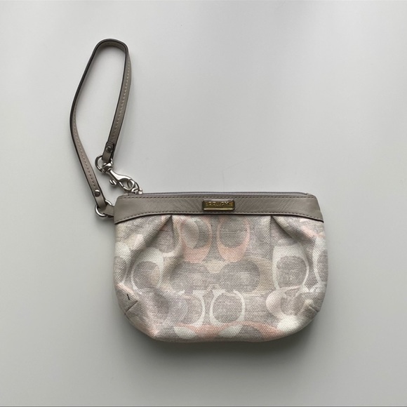 Coach wristlet - Picture 1 of 8